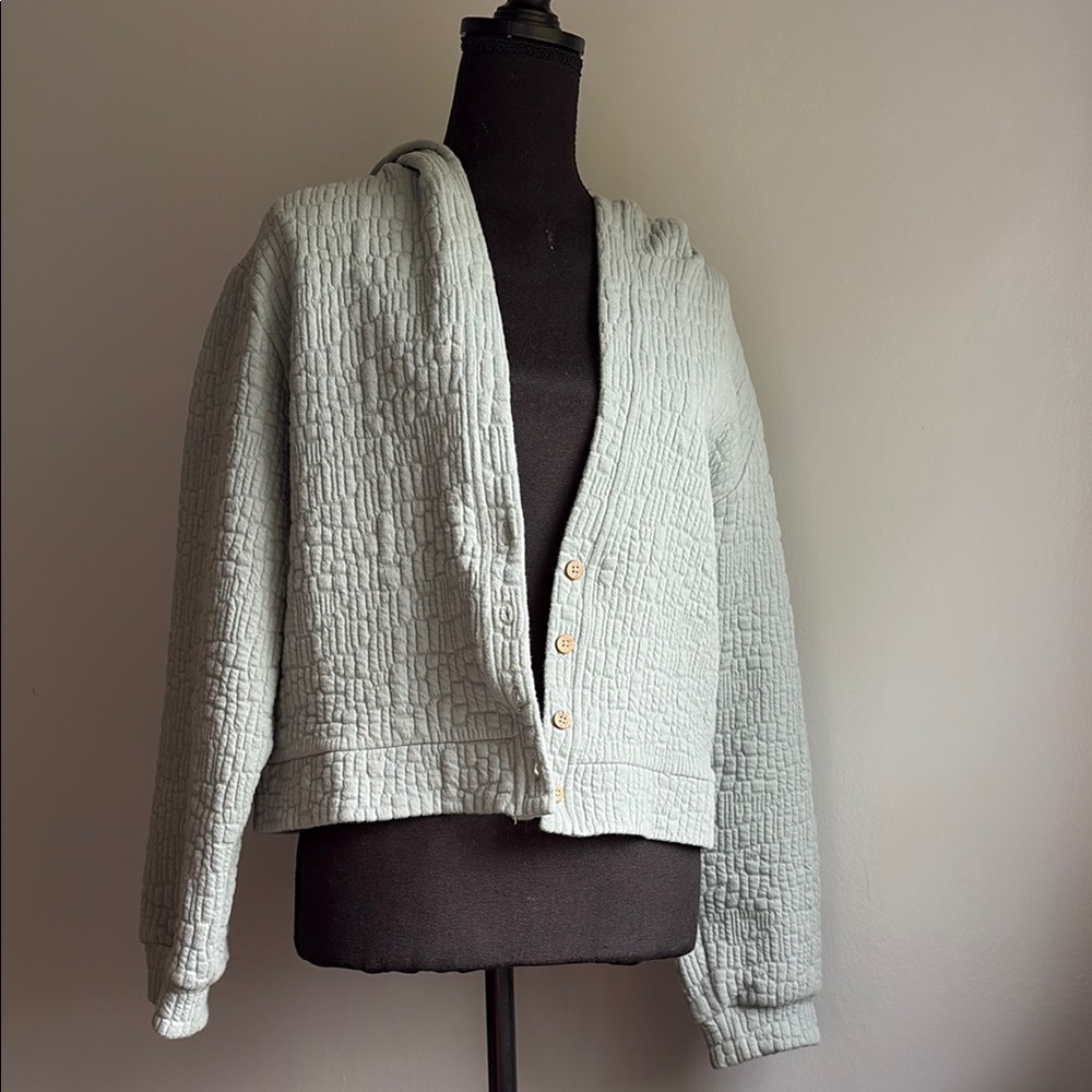 World Market Light Blue Quilted Hooded Cropped Jacket Size S